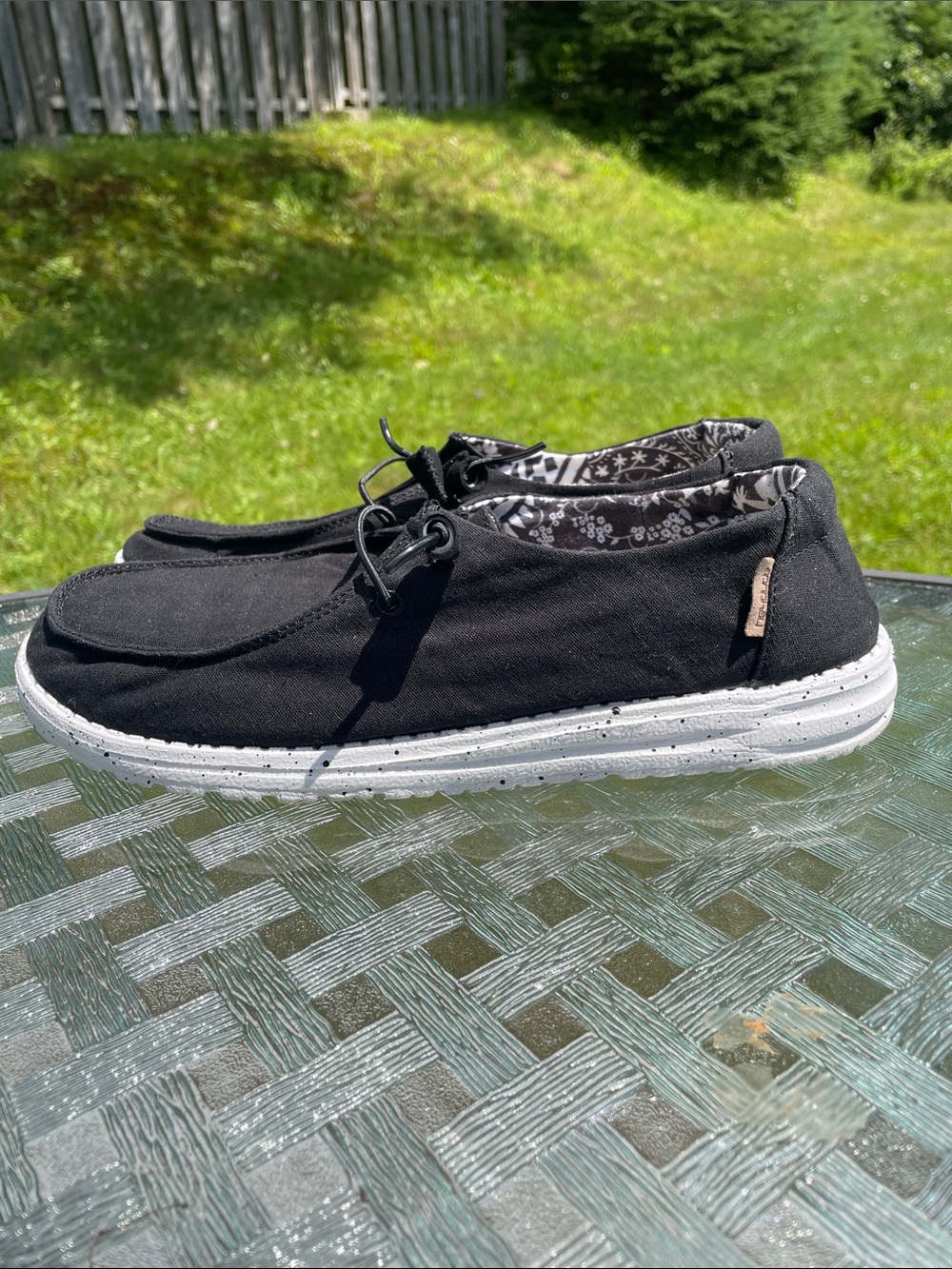 Hey Dude “Wendy” slip on casual black slip on shoes women’s size 10
